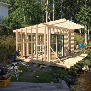Stomme och takstolar till attefallshus